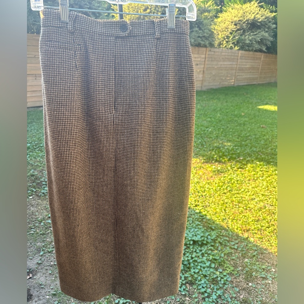 Ralph Lauren lambs wool skirt- beautiful for fall & winter! Academia Equestrian